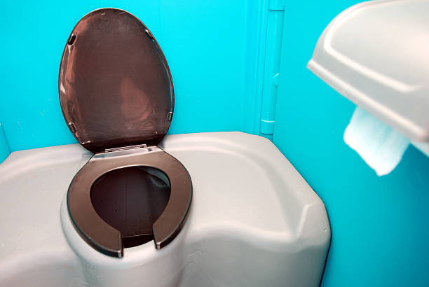 Best Porta potty delivery and setup  in Lochmoor Waterway Estates, FL